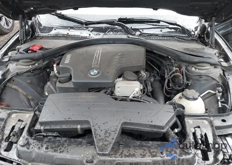 2013 BMW 328I xDrive z USA, uszkodzony, nr VIN WBA3B5C50DF593614